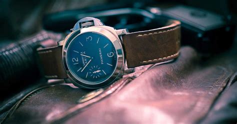 Panerai vs OMEGA: Choose the Best Luxury Watch for You